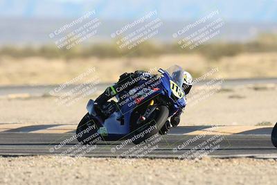 media/Dec-07-2025-CVMA (Sun) [[3e7d2de5dc]]/Race 15-Amateur Formula Open/